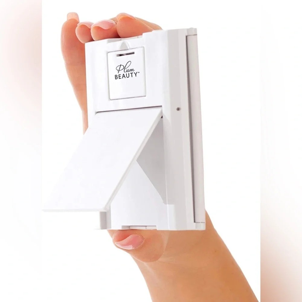 Compact LED Mirror - Picture 3 of 7